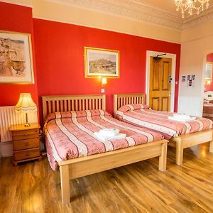 Classic Twin Room